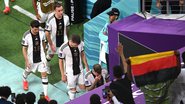 Jogadores da Alemanha deixam o campo após eliminação na Copa do Mundo - Getty Images