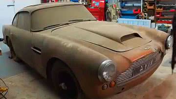 Aston Martin encontrado em garagem - Divulgação / Vídeo / YouTube