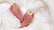 Imagem ilustrativa de um pé de bebê - Imagem de Madlen Deutschenbaur via Pixabay
