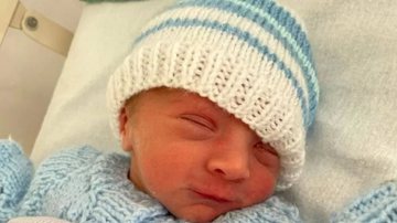 O bebê recém-nascido de Tori Wedgewood - Divulgação/Facebook/Tori Wedgewood