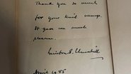 Carta com a assinatura de Winston Churchill - Divulgação/ Redes Sociais