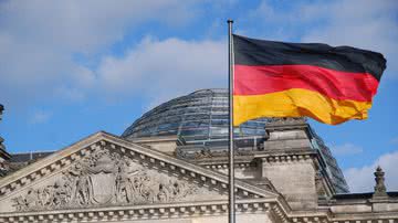 Imagem ilustrativa da bandeira da Alemanha - Imagem de Jörn Heller por Pixabay