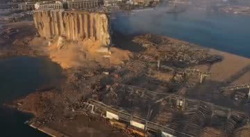 O região do Porto de Beirute, destruída pela explosão - Divulgação/YouTube/Sky News/05.08.2020