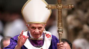 Papa Bento XVI durante aparição - Getty Images