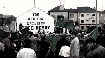 35ª marcha em memória do Domingo Sangrento em Derry, em 2007 - Wikimedia Commons