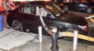 BMW quebrada por bombeiros - Foto / Divulgação