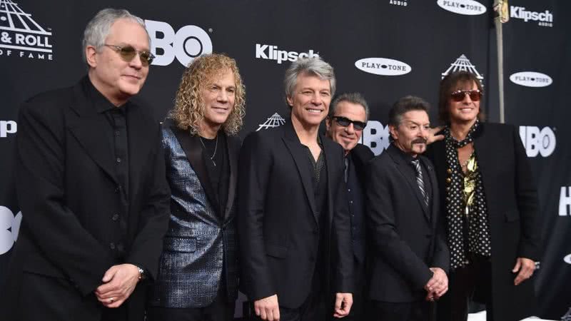 Alec John Such (segundo da direita para a esquerda) com o grupo Bon Jovi - Getty Images