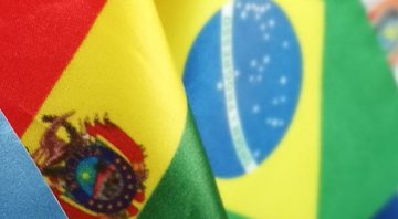 Imagem ilustrativa das bandeiras da Bolívia e Brasil - Divulgação/Pixabay