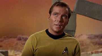 William como Capitão Kirk em Jornada nas Estrelas - Divulgação / CBS
