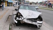 Carro destruído depois do acidente - Reprodução/TV Band
