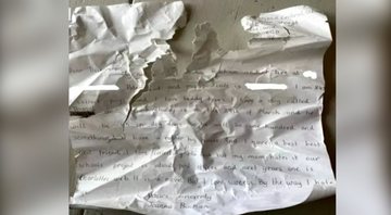 Fotografia registra carta encontrada após 25 anos - Divulgação / BBC