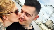 O casal Sofiia Karkadym e Tony Garnett - Divulgação/Instagram