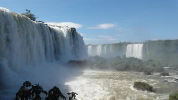 Imagem ilustrativa das Cataratas do Iguaçu - Foto de  Werni, via Pixabay