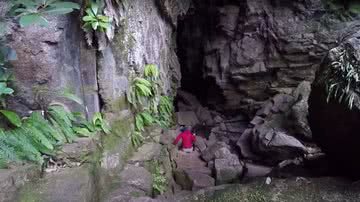 Registro feito por youtuber explorando as cavernas Abbey - Divulgação/ Youtube/ Claus Well