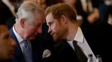 O príncipe Harry o pai, príncipe Charles, em 2018 - Getty Images
