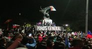 Manifestação no Chile celebra fim da constituinte de Pinochet - Divulgação / Twitter