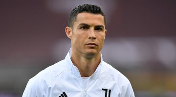 Fotografia de Cristiano Ronaldo antes de partida de futebol - Getty Images