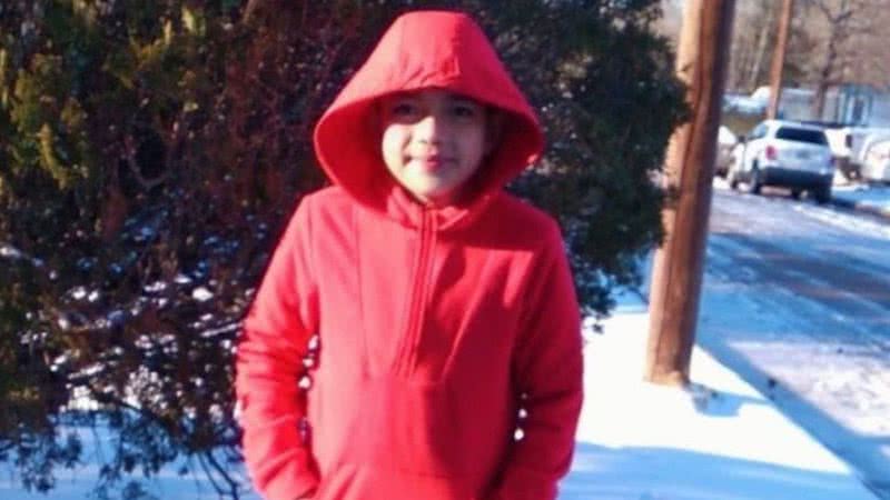Fotografia de menino de 11 anos que faleceu durante noite particularmente fria - Divulgação