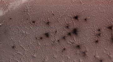 Fotografia mostrando "aranhas" de Marte - Divulgação / NASA