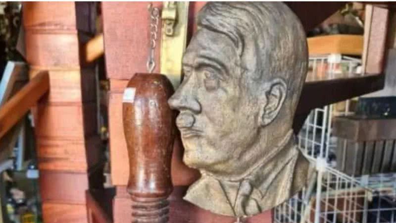 Fotografia de busto de Hitler - Divulgação / Polícia Civil de Santa Catarina