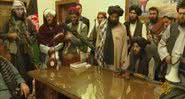 Combatentes do Talibã no palácio presidencial de Cabul - Divulgação/ Vídeo