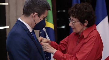 O senador foi homenageado na última segunda-feira - Divulgação / Twitter/ @RadioSenado