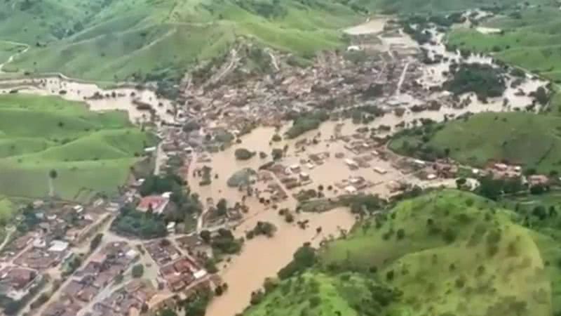 Cidade de Jucuruçu foi tomada pela lama - Divulgação / Prefeitura de Jucuruçu