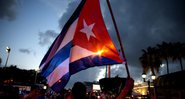 Pessoas em protesto pela liberdade em Cuba - Getty Images