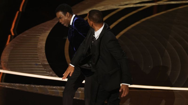 Will Smith dá tapa em Chris Rock na 94ª edição do Oscar
