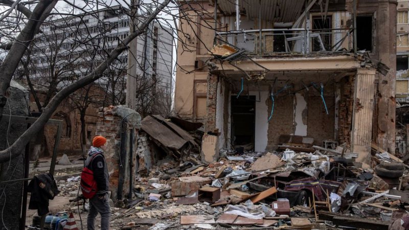 Cidade de Kharkiv destruída pelas bombas