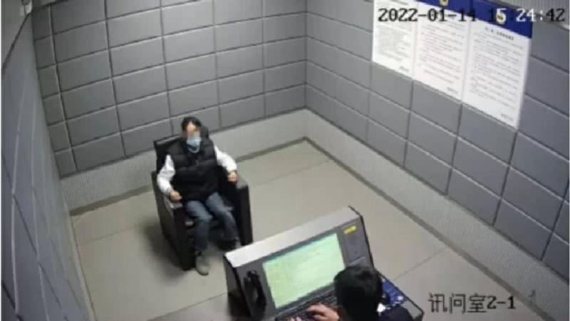 Mao durante interrogatório - Divulgação / Yiwu Public Security