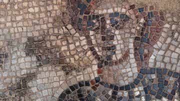 Mosaico de quase 1,6 mil anos descoberto em sinagoga - Divulgação / Jim Haberman