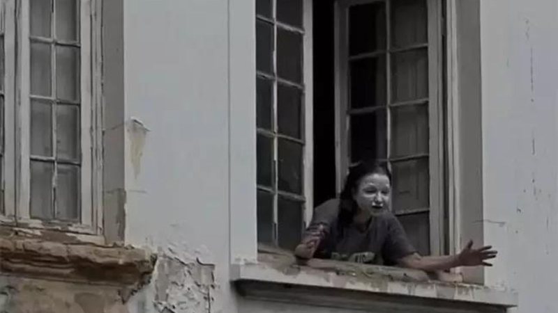 A mulher da casa abandonada - Divulgação / Instagram