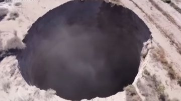 Cratera encontrada no Chile - Divulgação / Youtube / UOL
