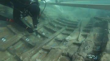 Barco de mais de 2 mil anos foi encontrado por arqueólogos - Divulgação / Zadarski.hr / ICUA Zadar