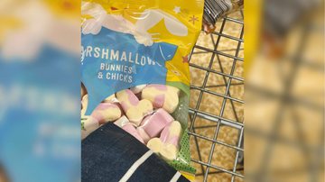 Marshmallows vendidos por rede de supermercado - Divulgação / Twitter