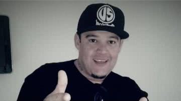 O vocalista Régis Bolo - Divulgação / Redes sociais