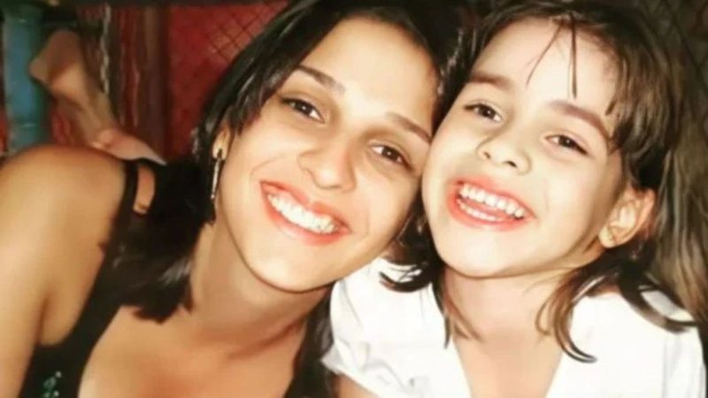 Ana Carolina Oliveira ao lado da filha Isabella - Divulgação / Redes sociais