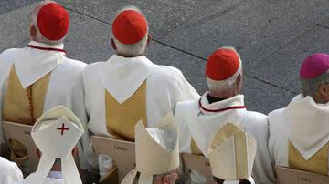 Bispos reunidos no Vaticano - Getty Images