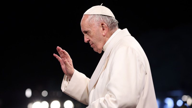 Papa Francisco pide oración por Benedicto XVI: “Está muy enfermo”