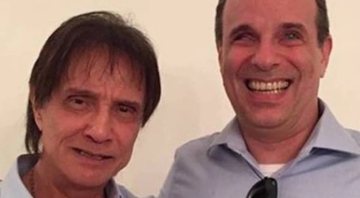 Roberto Carlos ao lado do filho - Arquivo pessoal