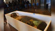 O antigo sarcófago que estava em exibição nos EUA - Reprodução/Twitter/MFAEGYPT