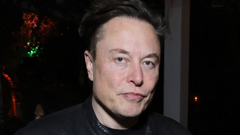 Elon Musk em festa pré-Oscar em 2022
