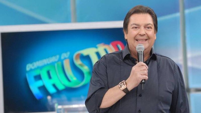 Imagem de Faustão no comando de seu programa na Globo, Domingão do Faustão - Divulgação/Rede Globo