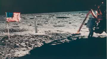 A única foto de Neil Armstrong na Lua - Divulgação/ Christie's