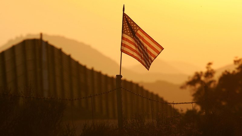 Fotografia de parte da fronteira entre o México e os Estados Unidos - Getty Images