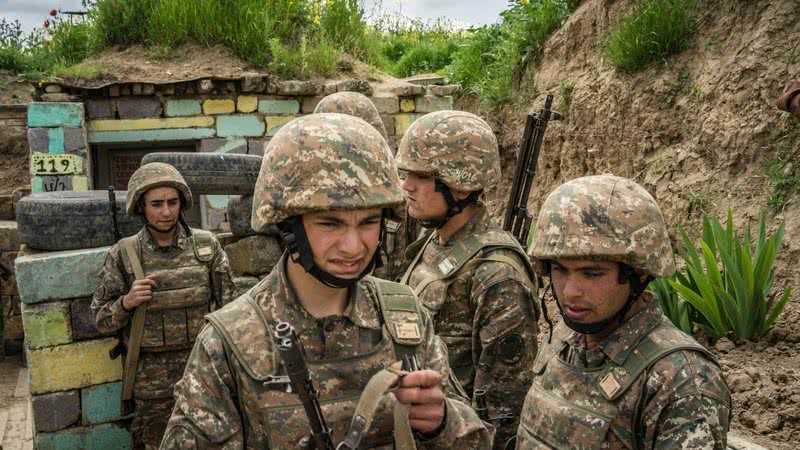 Soldados em Nagorno-Karabakh - Getty Images