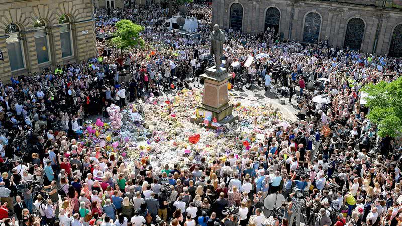 Homenagem às vítimas do Atentado de Manchester - Getty Images