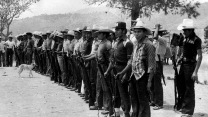 Membros do grupo paramilitar guatemalteco Patrulhas de Autodefesa Civil (PAC)