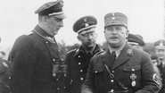 Na imagem: Kurt Daluege, chefe da Ordnungspolizei; Heinrich Himmler, então chefe da SS e Ernst Röhm, o chefe da SA - Arquivo Federal Alemão